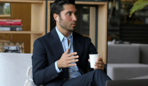 ملابس رجالية مناسبة للعمل