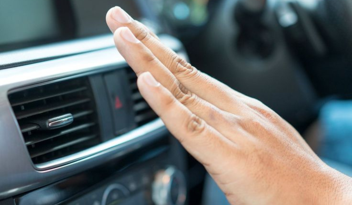 مكيف السيارة لا يبرد