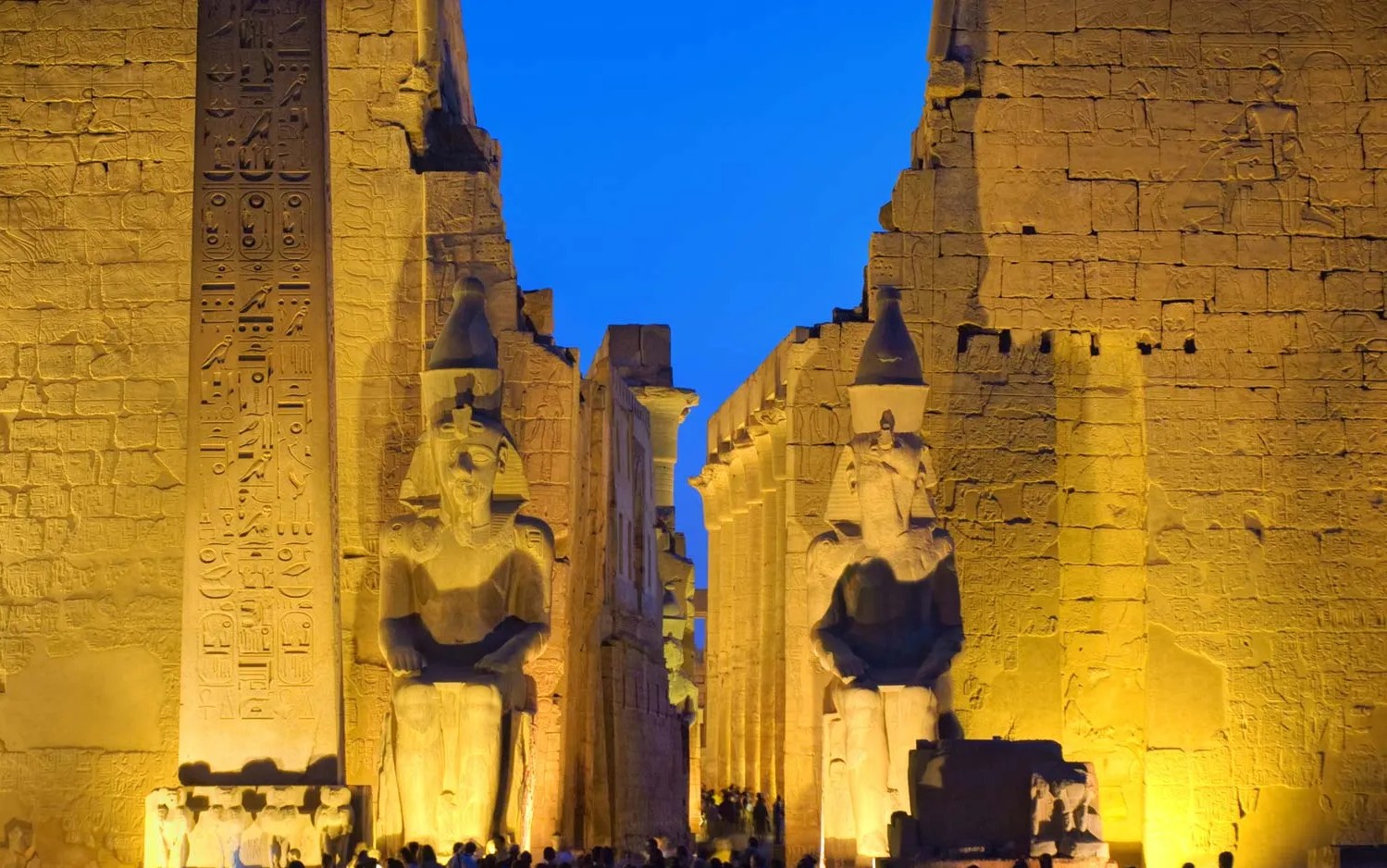 مصر من بينها.. أفضل الوجهات السياحية خلال فصل الخريف