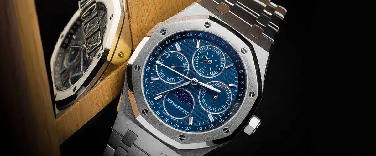 ميكانيكا الفخامة: التعمق في تعقيدات الساعات ذات التقويم الدائم