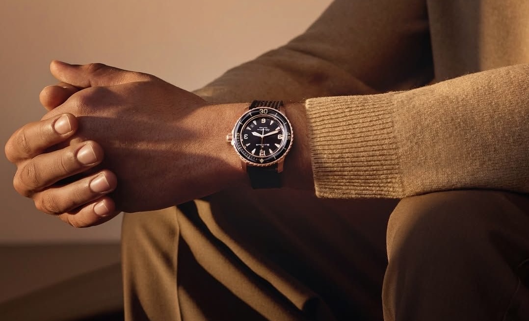 دور الساعة في بناء الصورة الذاتية وتشكيل الانطباع الأول