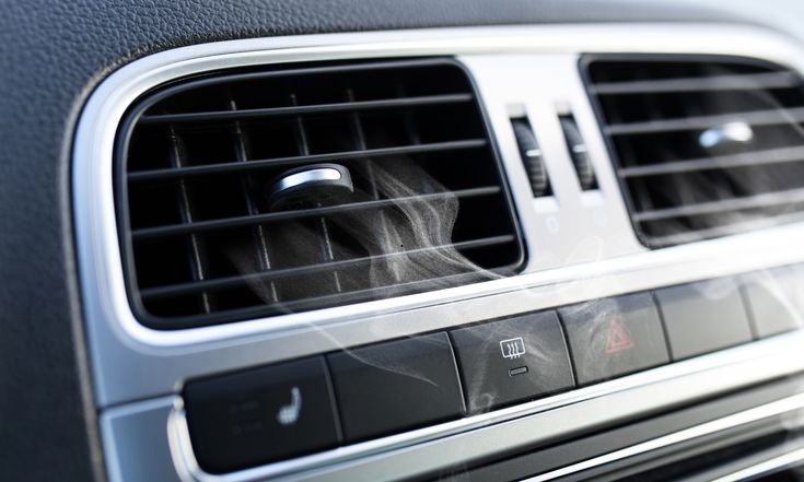 فتحات التهوية في السيارات قد تدمّر المكيّف إذا تجاهلت تنظيفها