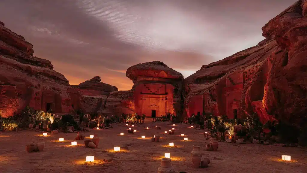 “العلا” سكينة الصحراء والوجهة المثالية لرمضان هذا العام